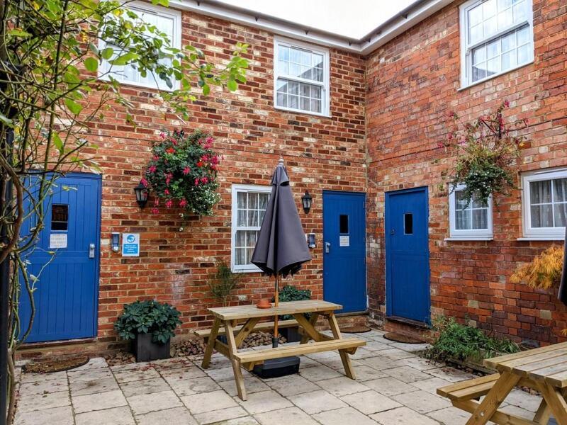 Hotel The White Horse Ph Leighton Buzzard Exterior foto