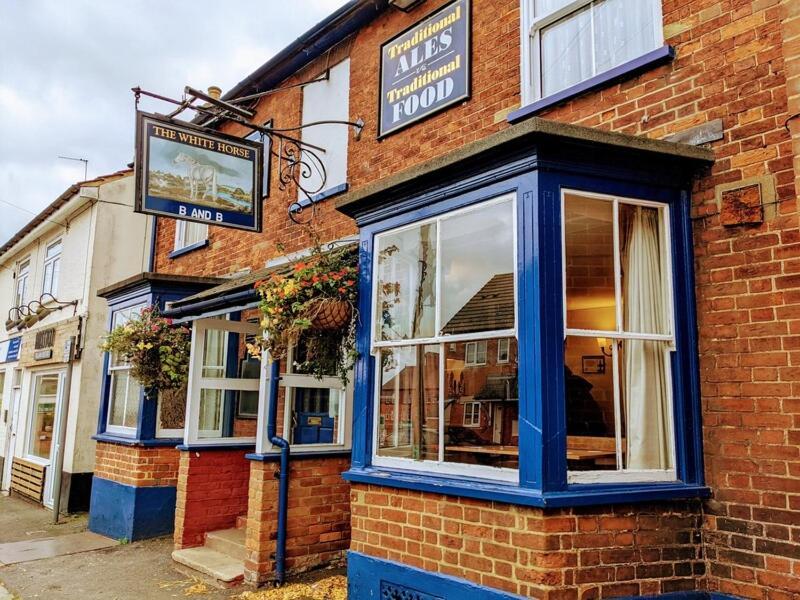 Hotel The White Horse Ph Leighton Buzzard Exterior foto